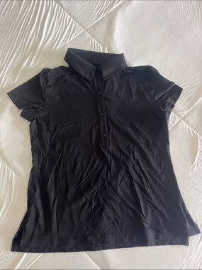 Size 4 Lululemon athletica Black Short-Sleeve Button Polo